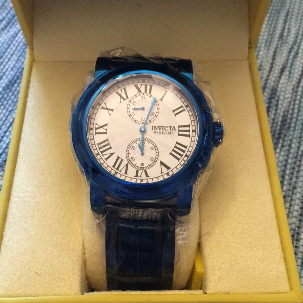invicta men’s watch